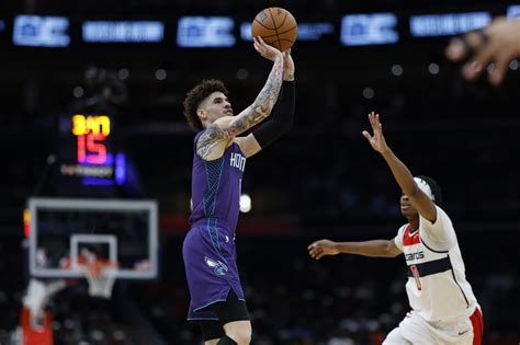 Charlotte Hornets at Oklahoma City Thunder odds, picks and .